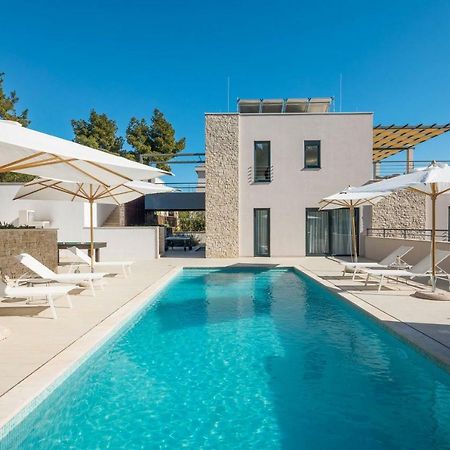 Luxury Villa Lucice View Милна Екстериор снимка