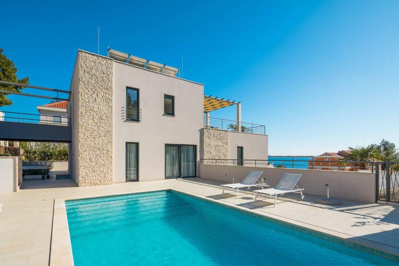 Luxury Villa Lucice View Милна Екстериор снимка